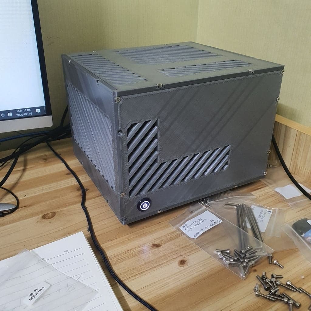 Корпус для мини-ITX с блоком питания ATX — фото 2