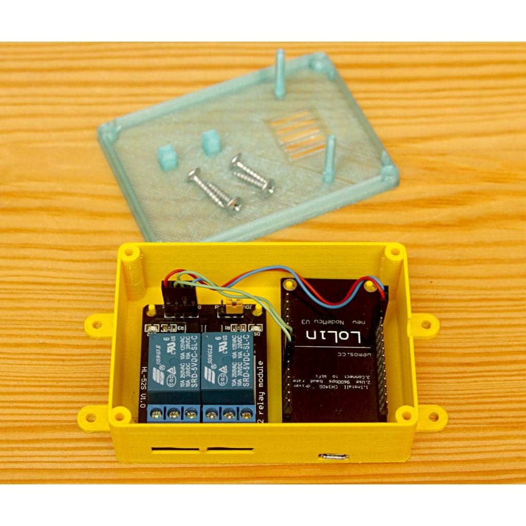 Корпус для платы NodeMCU и реле — фото 1