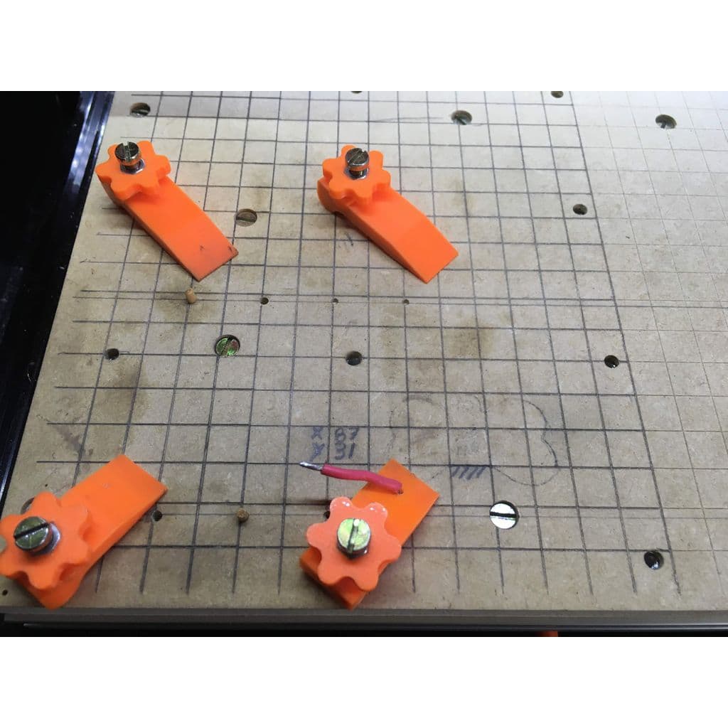 Рабочая платформа и зажимы для CNC станка — фото 2