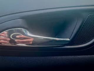 Накладка внутренней дверной ручки Opel Corsa (водительская дверь) — фото 5