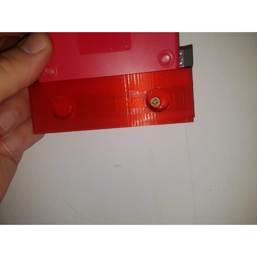 Крепление на стену для Raspberry Pi — фото 2