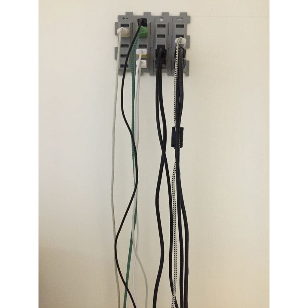 Держатель USB-кабелей (штабелируемый) — фото 2
