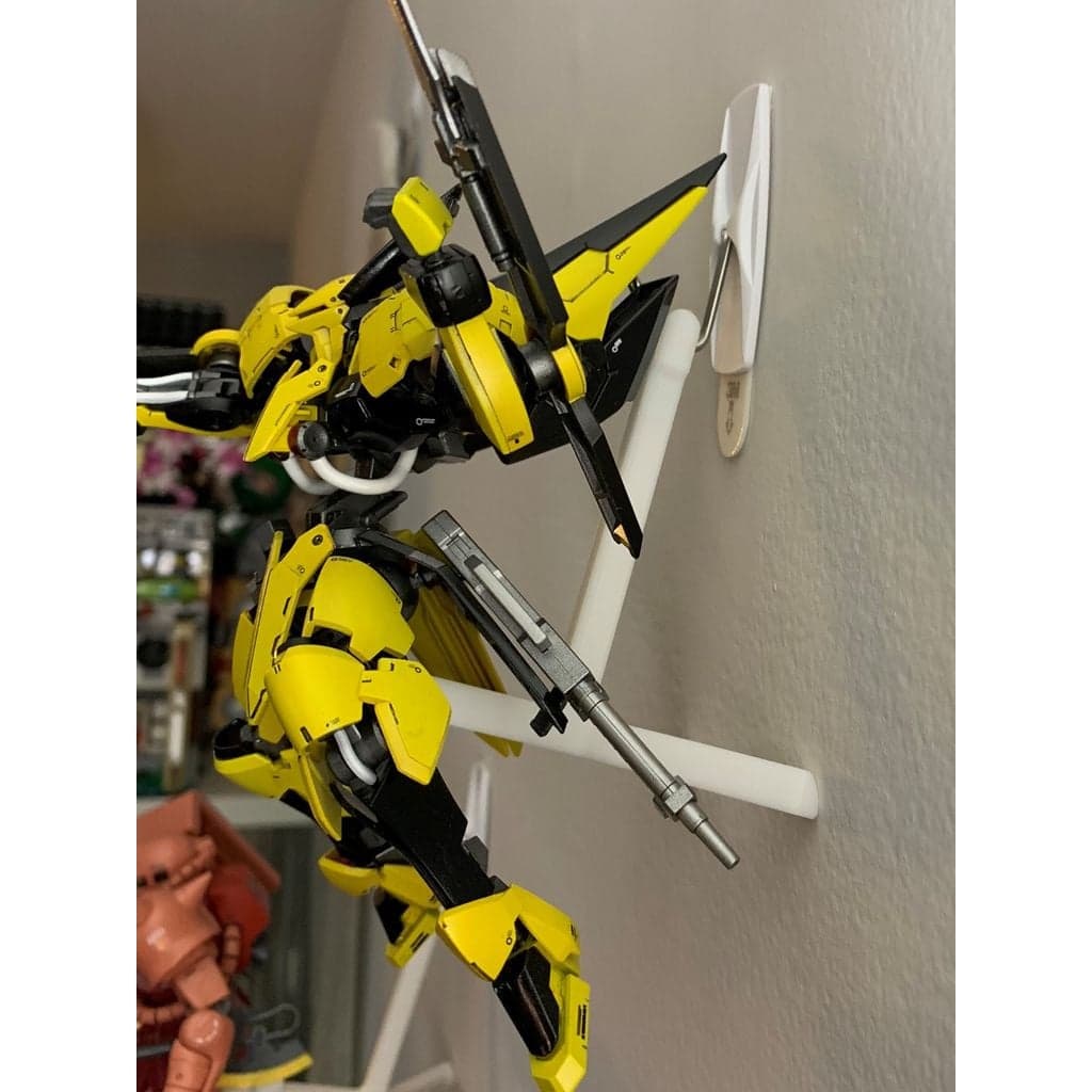 Крепление для фигурок Gunpla на стену — фото 3