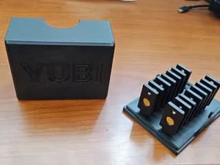 Кейс-органайзер для 20 USB-ключей — фото 1