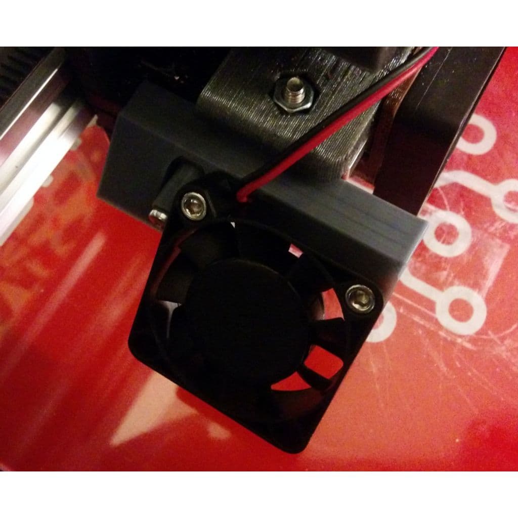 Кронштейн для вентилятора охлаждения MakerFarm Prusa I3V — фото 3