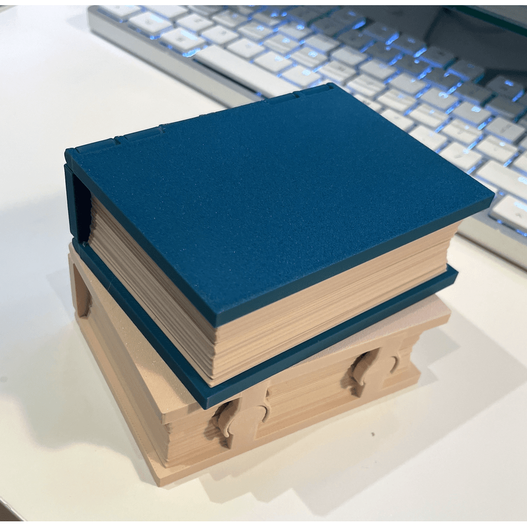 Книжка-коробка для хранения игральных костей — фото 2