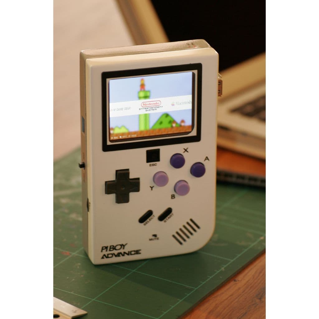 PiBoy Advance — консоль на Raspberry Pi — фото 1