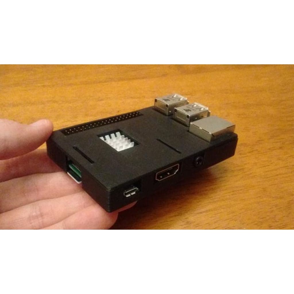 Тонкий корпус Raspberry Pi 3 с окном под радиатор — фото 1