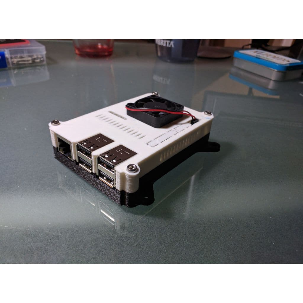 Корпус для Raspberry Pi с вентилятором и вентиляцией — фото 3