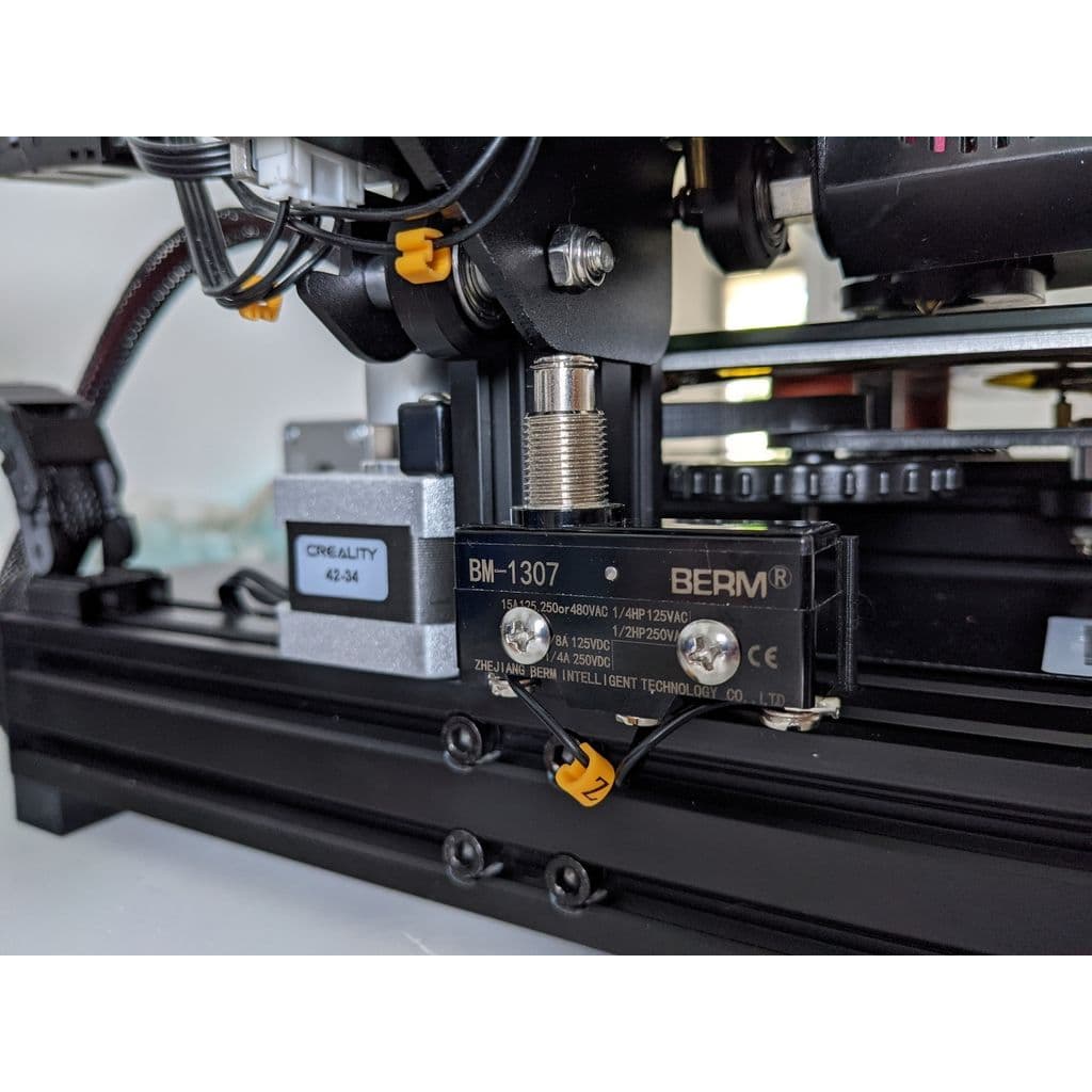 Крепление для датчика концевика Z-оси Ender 3