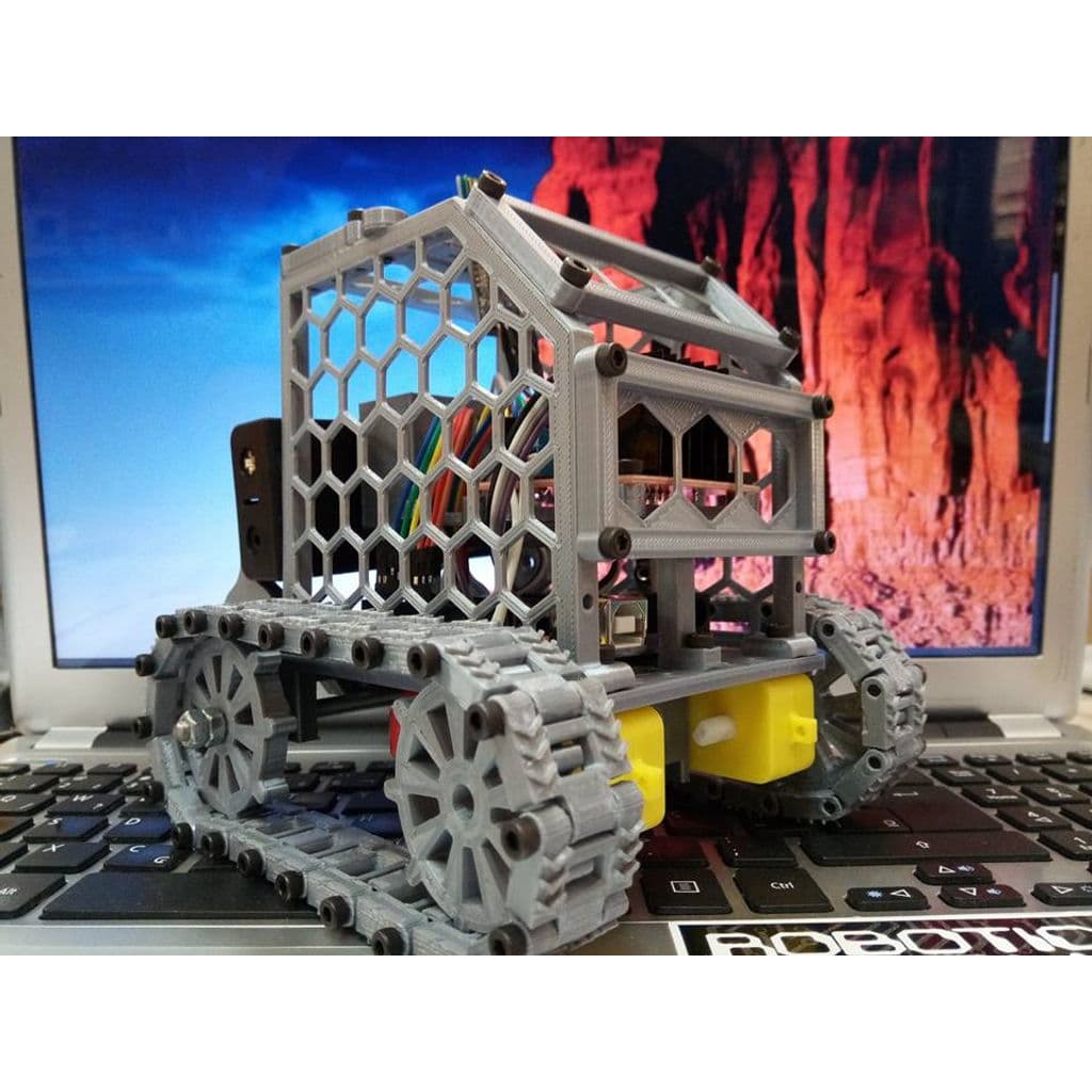 Робот-танк на Arduino — фото 1