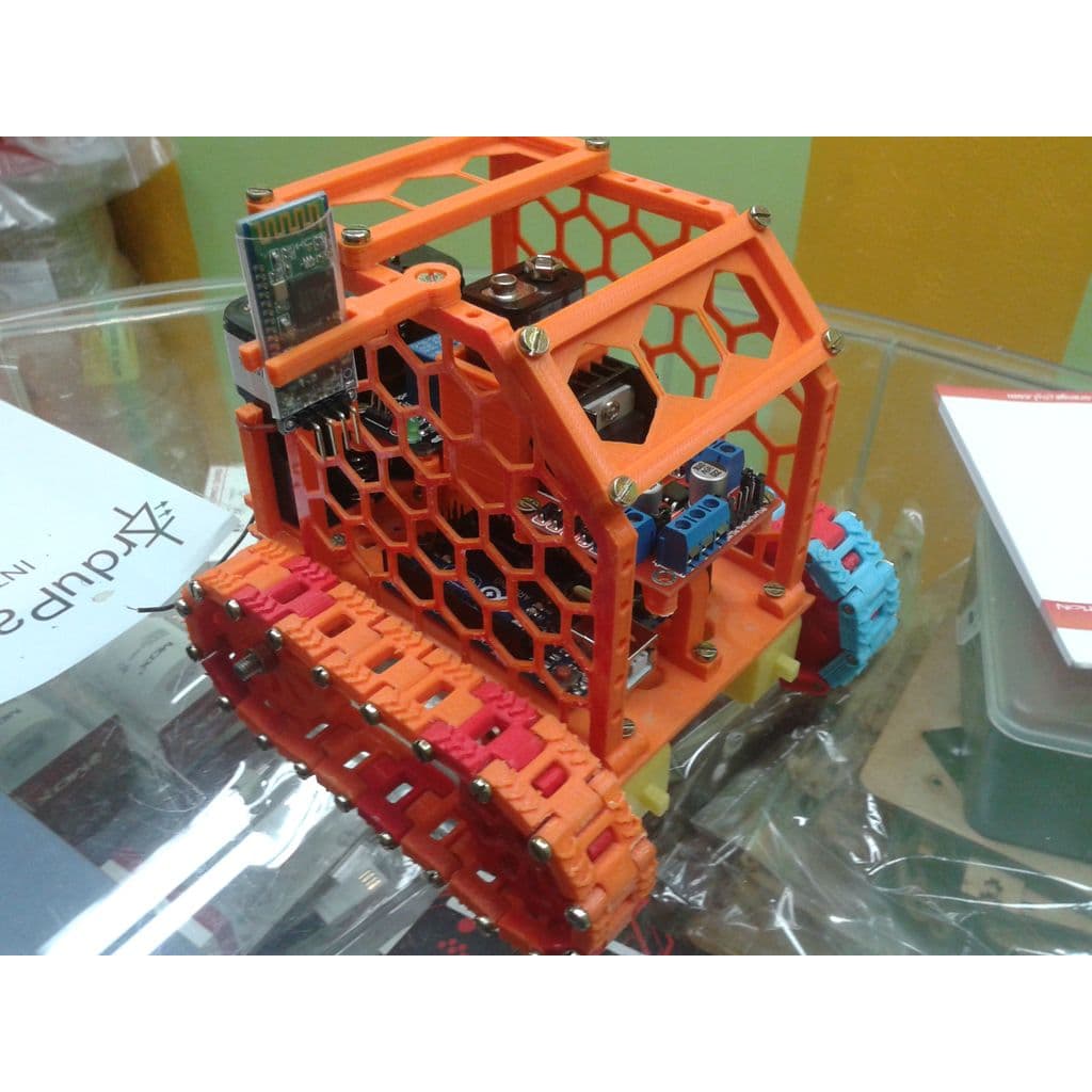 Робот-танк на Arduino — фото 2