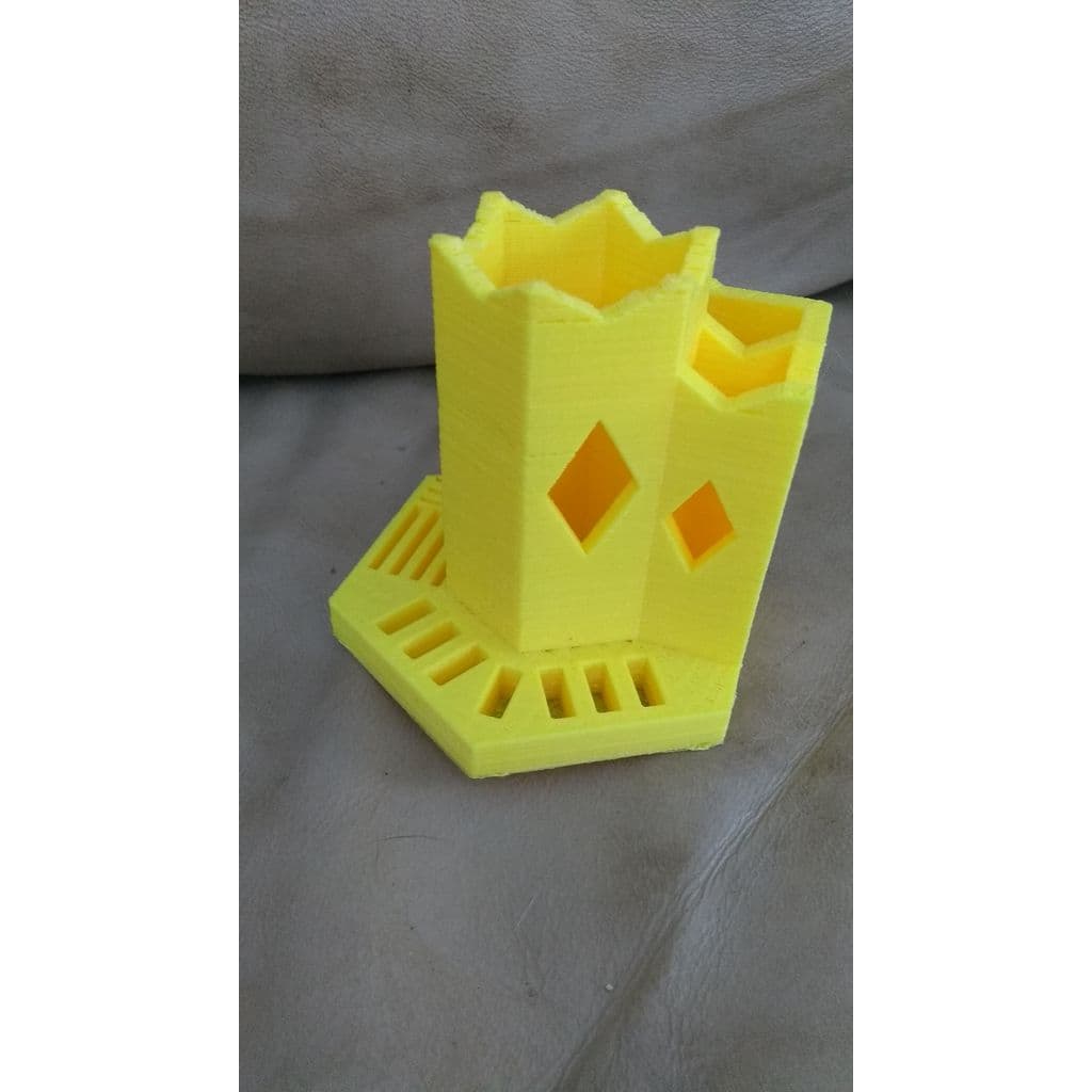 Подставка для ручек с USB-портом