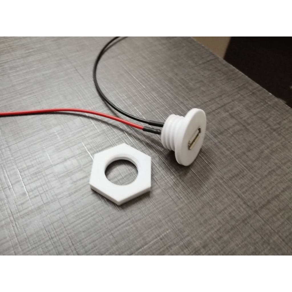 Крепление для разъема USB — фото 1